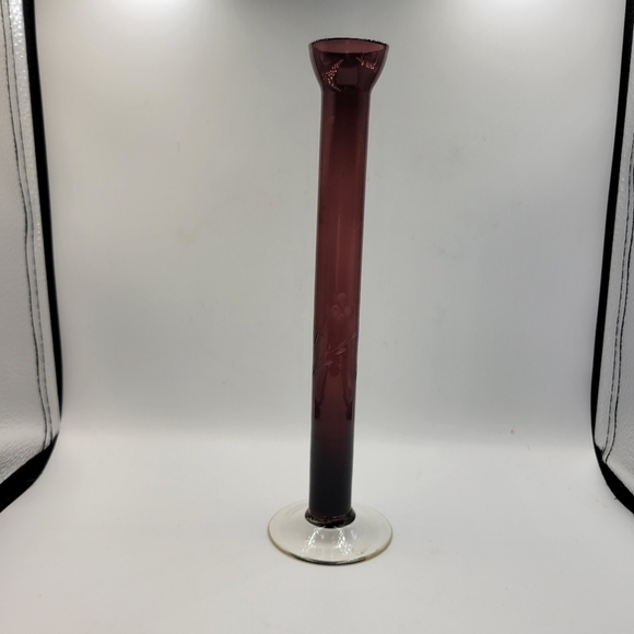 Vintage Deep Purple Etched Glass Vase - Picture 1 of 6
